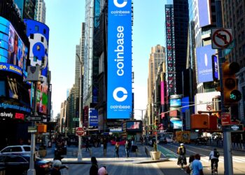 Goldman hạ cấp Coinbase thành mức “bán” do giá và hoạt động trong ngành suy giảm