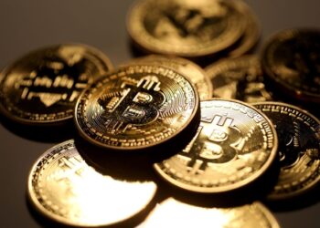 Gần 100 triệu đô Bitcoin 7-10 tuổi đã được chuyển đi