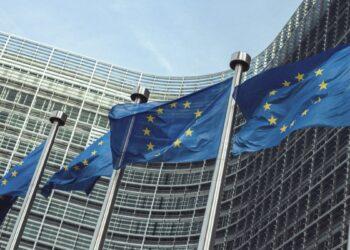 EU Commissioner calls for industry recommendations on DeFi regulation