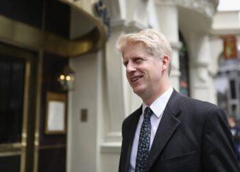 Em trai cựu Thủ tướng Anh Boris Johnson rời ghế cố vấn Binance