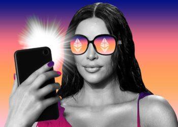 Vụ kiện “PR bẩn” nhắm vào Kim Kardashian bị bãi bỏ