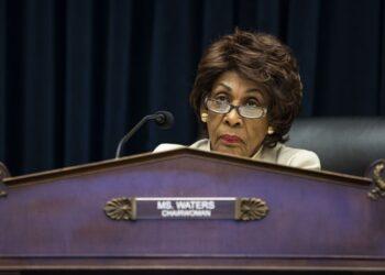 Sam Bankman-Fried được mời đến buổi điều trần về FTX của Hạ viện Mỹ